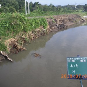 河川災害復旧工事(応急)(菱田川工区）